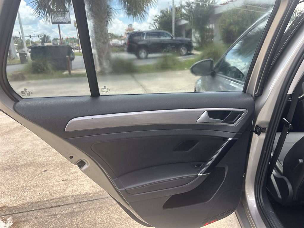 2015 Volkswagen Golf TSI S - Photo 17
