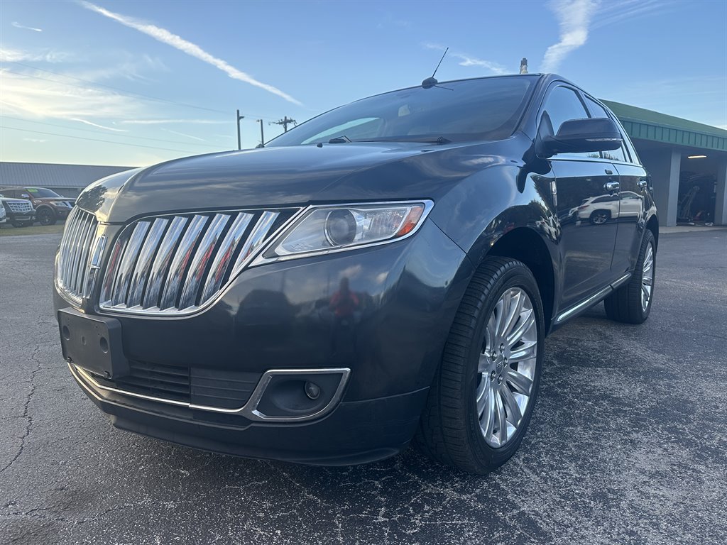 2013 Lincoln MKX Base