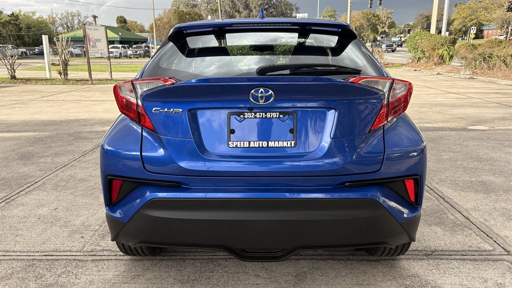 2018 Toyota C-HR XLE - Photo 6